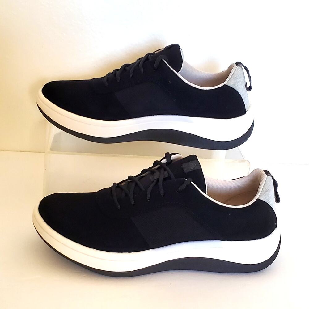 Clarks 5 Arla Step Sneaker Black White Lace Up